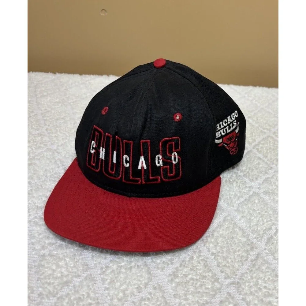 Vintage 90s Chicago Bulls NBA  Embroidered USA Made Snap Back Hat